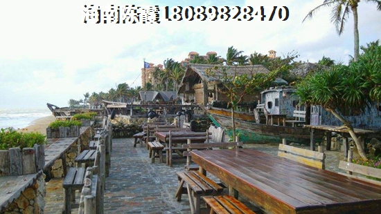 绿地领海广场VS雅居乐·江东紫航一号买房touzi分析！海南海口市哪里纸得买房养老？